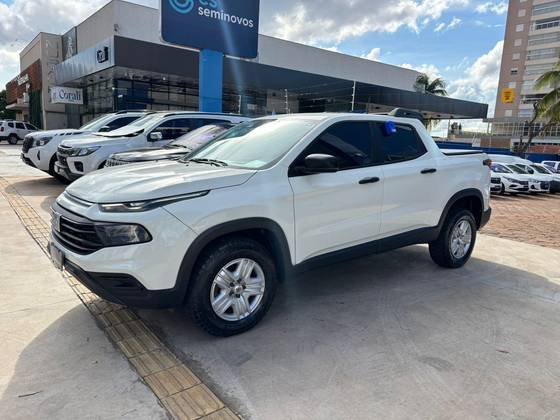 FIAT TORO 2.0 16V TURBO DIESEL VOLCANO 4WD AT9